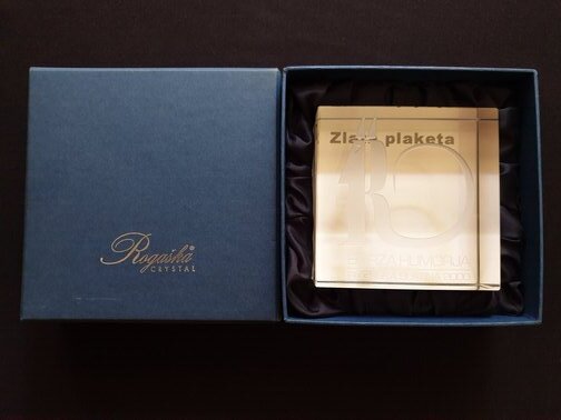About Senad Dizdarevic Golden plaque Rogaška Slatina writing Reward.